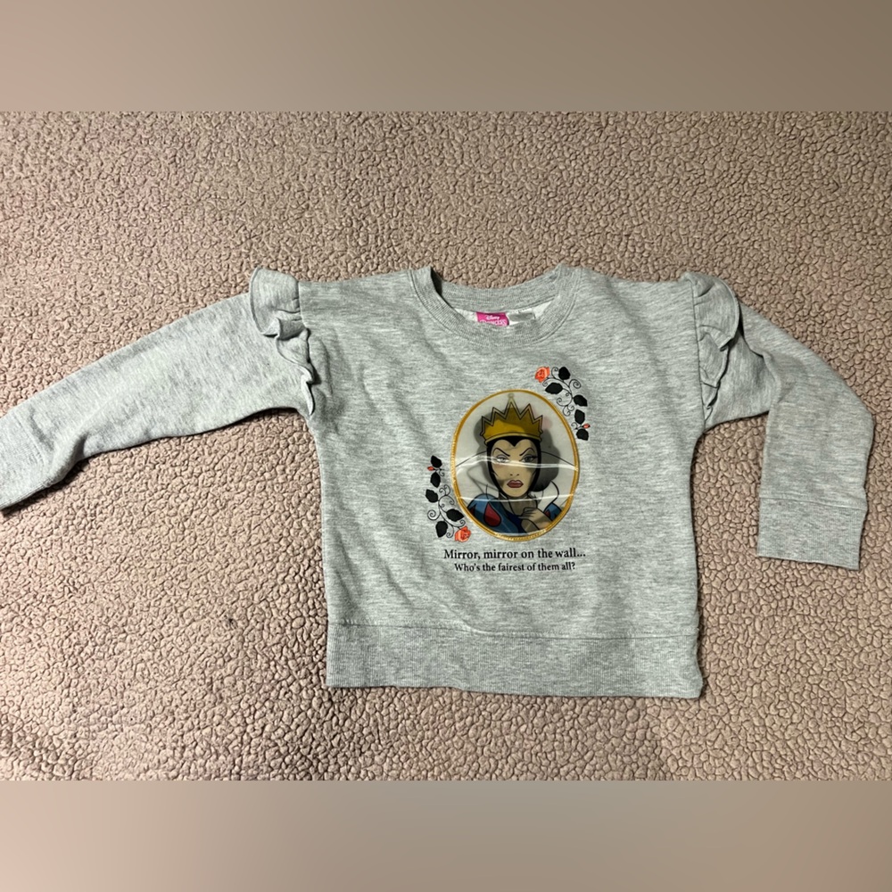 Disney Snow White sweatshirt with changing monogram on the front